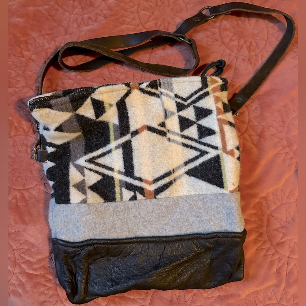 Reclaimed wool and leather purse fest. southwestern motifs & genuine leather
